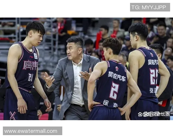 2019年CBA山东队与江苏队激战回顾精彩瞬间与赛场亮点分析