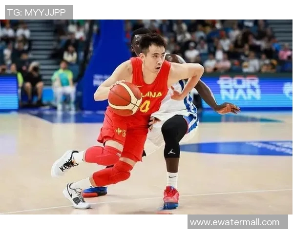 赵继伟:从青涩球员到篮球明星的成长之路与奋斗历程 赵继伟:从青涩球员到篮球明星的成长之路与奋斗历程