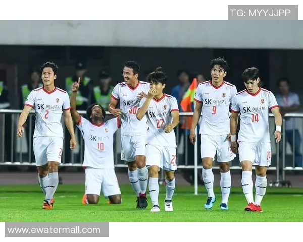 济州联与首尔FC激战正酣比分悬念引发球迷热议