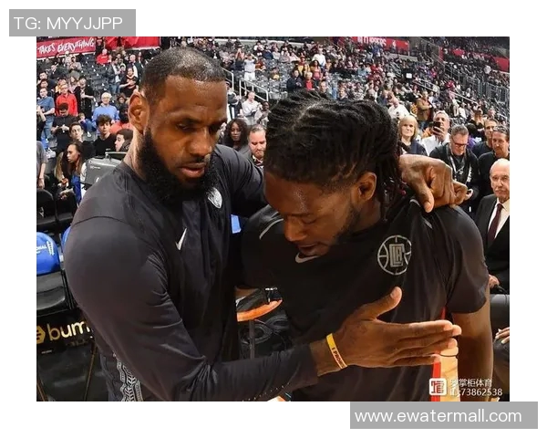 湖人对决公牛哈雷尔展现实力引发球迷热议与期待